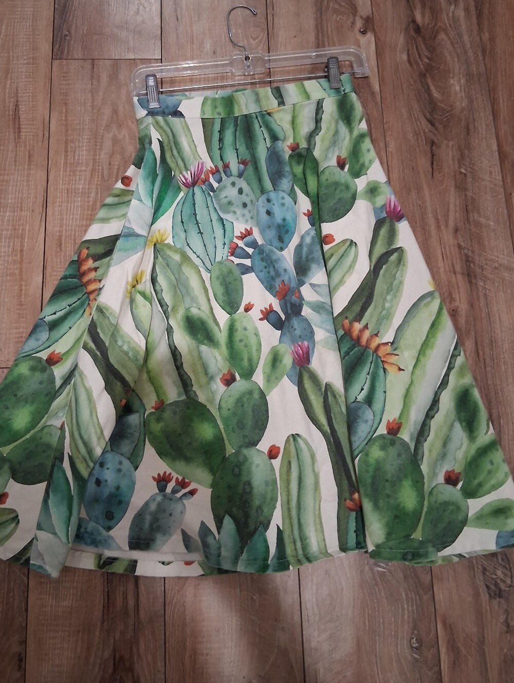 Vilber Green Cactus Print Skirt Spain